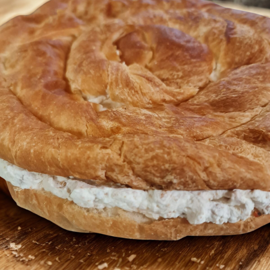 ensaimada nata y avellans